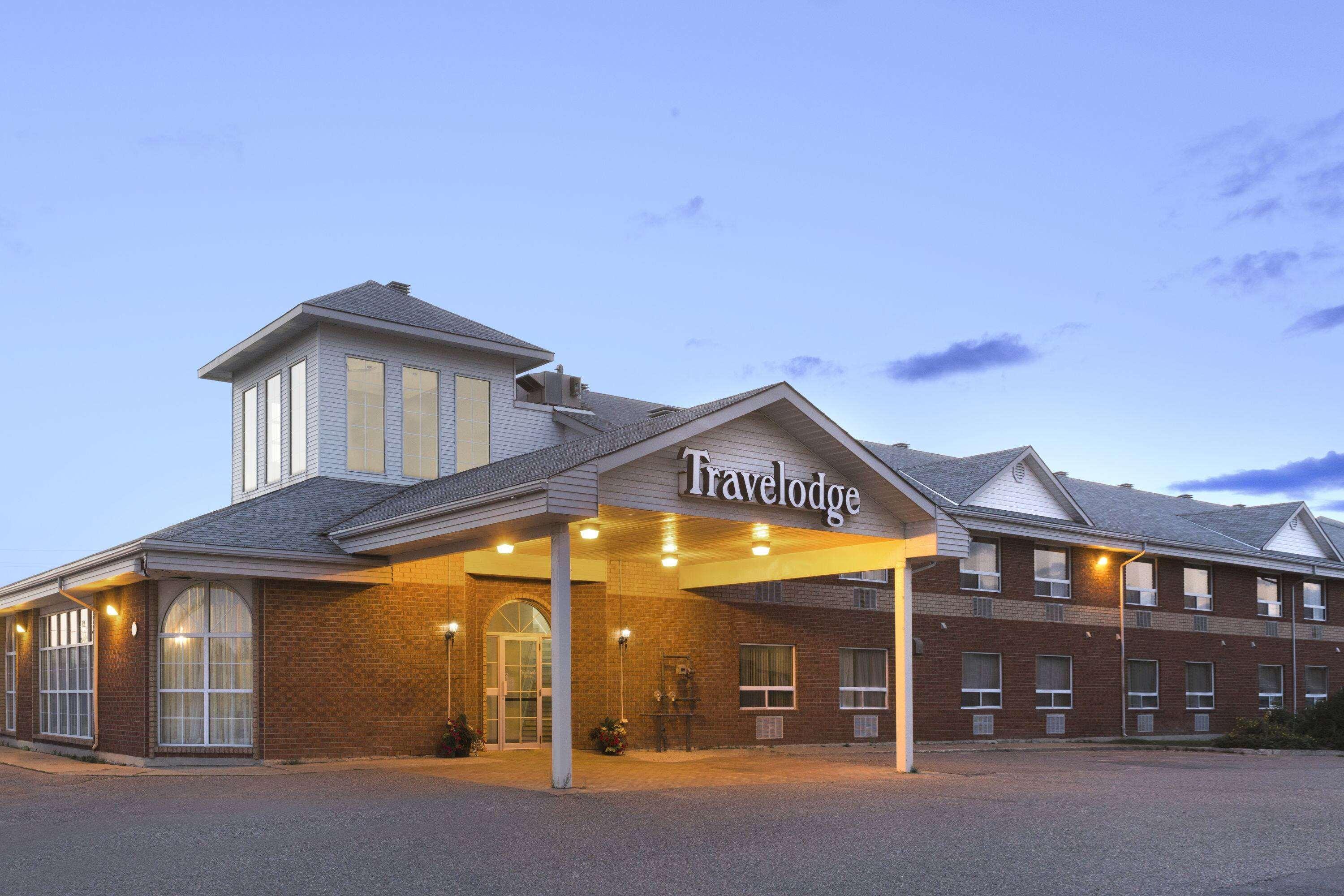 Travelodge By Wyndham Timmins Exterior foto